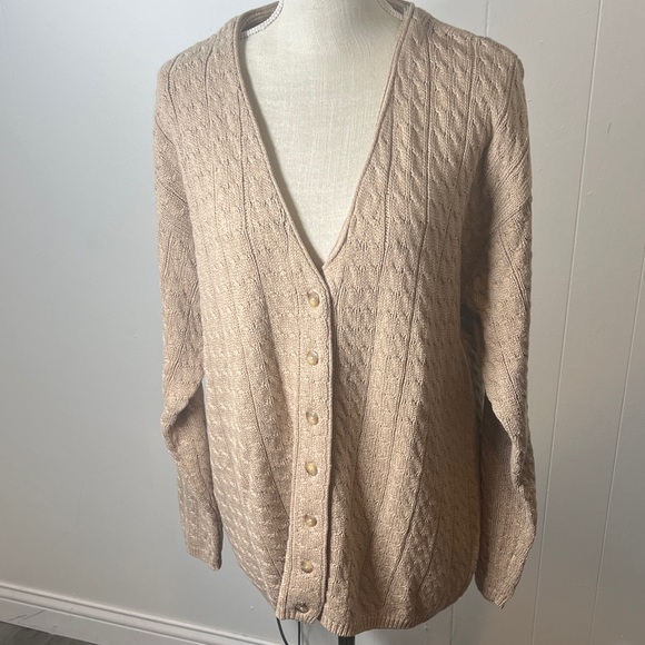 NWOT Charter Club WovenBeige Sweater Cardigan VNeck Button Down Size Large - Picture 1 of 10